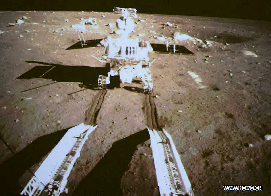 China’s "Moon Rabbit" lunar rover separates from Chang’e moon lander (image from Beijing Aerospace Control Center)
